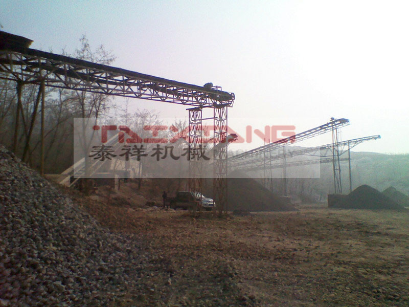 頁巖粉碎現場